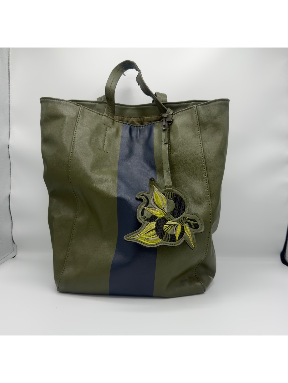 Saks Fifth Avenue Olive Green Striped Faux Leather Large Tote Bag Snake Charm